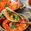املت خوشمزه با چاشنی مخصوص روی میز صبحانه